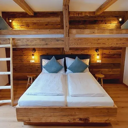 Alpenchalet Almrose 아파트호텔