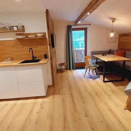 Alpenchalet Almrose 2*