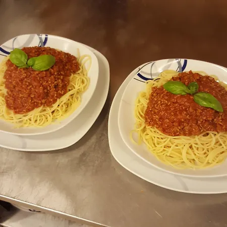 Ξενοδοχείο με διαμερίσματα Alpenchalet Almrose