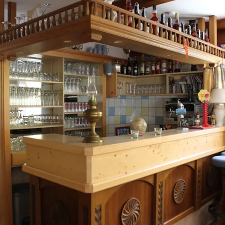 Ξενοδοχείο με διαμερίσματα Alpenchalet Almrose