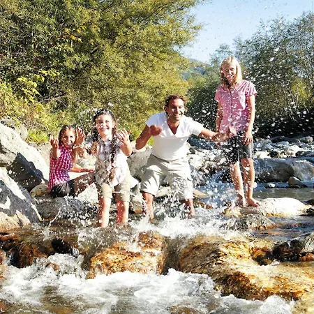 Alpenchalet Almrose 2*