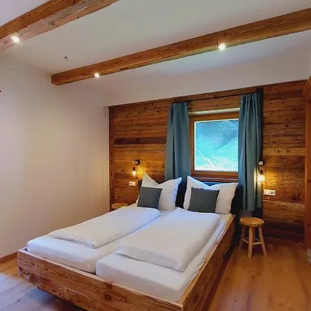 Aparthotel Alpenchalet Almrose