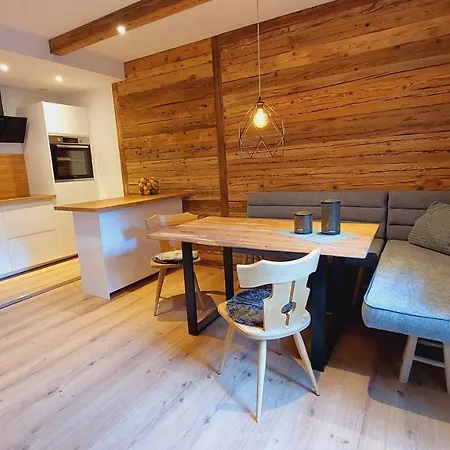 Alpenchalet Almrose Aparthotel 3*