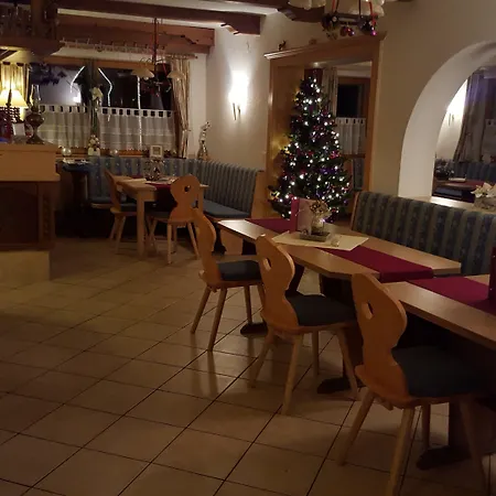 Aparthotel Alpenchalet Almrose Auffach