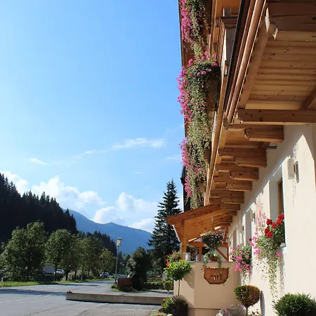 Alpenchalet Almrose Aparthotel Auffach