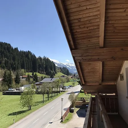 Alpenchalet Almrose Aparthotel 3*