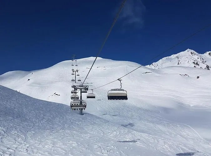 Apartmanhotel Alpenchalet Almrose 3*