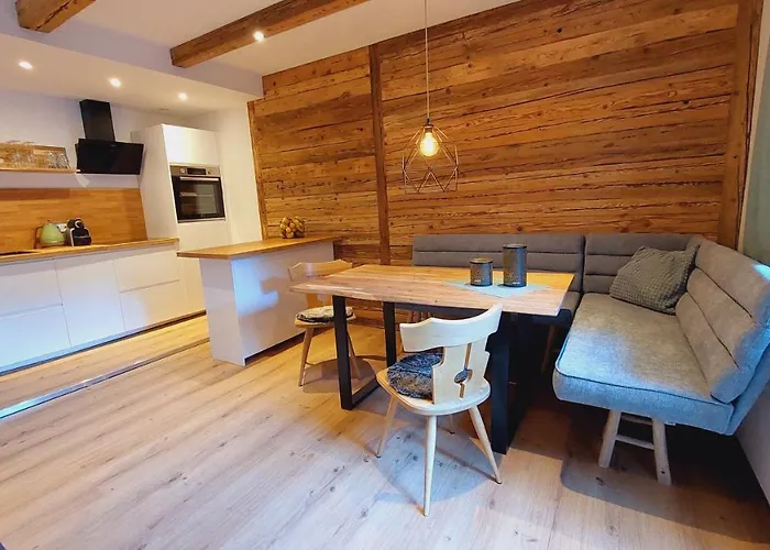 Alpenchalet Almrose Apartmanhotel 3*