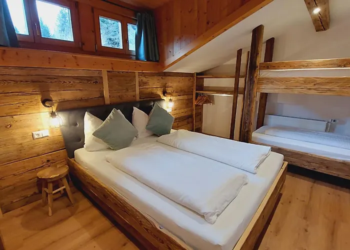 Apartmanhotel Alpenchalet Almrose 3*