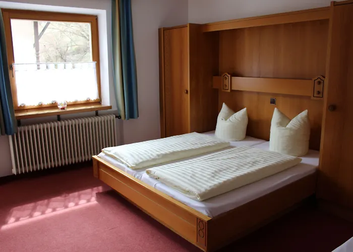 Alpenchalet Almrose Apartmanhotel 3*
