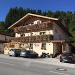 Alpenchalet Almrose Aparthotel 3*