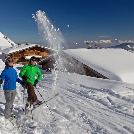 Alpenchalet Almrose Aparthotel 3*
