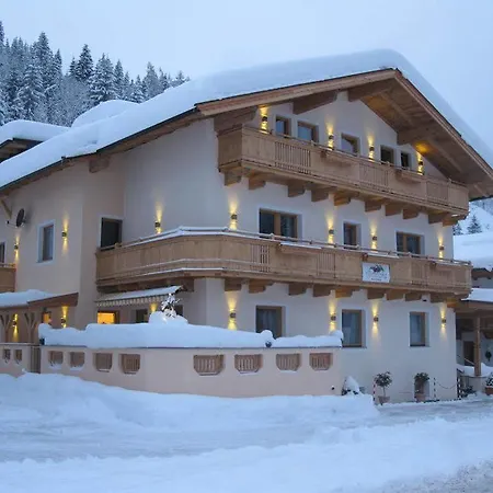 Aparthotel Alpenchalet Almrose